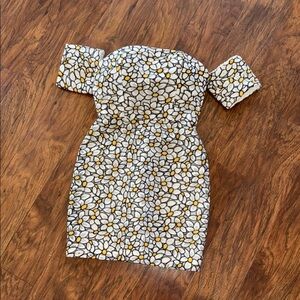 NBD Elegant Floral Yellow and Cream Dress